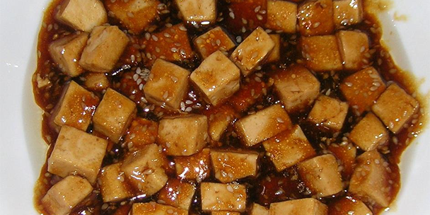 tofu_marinat_picant
